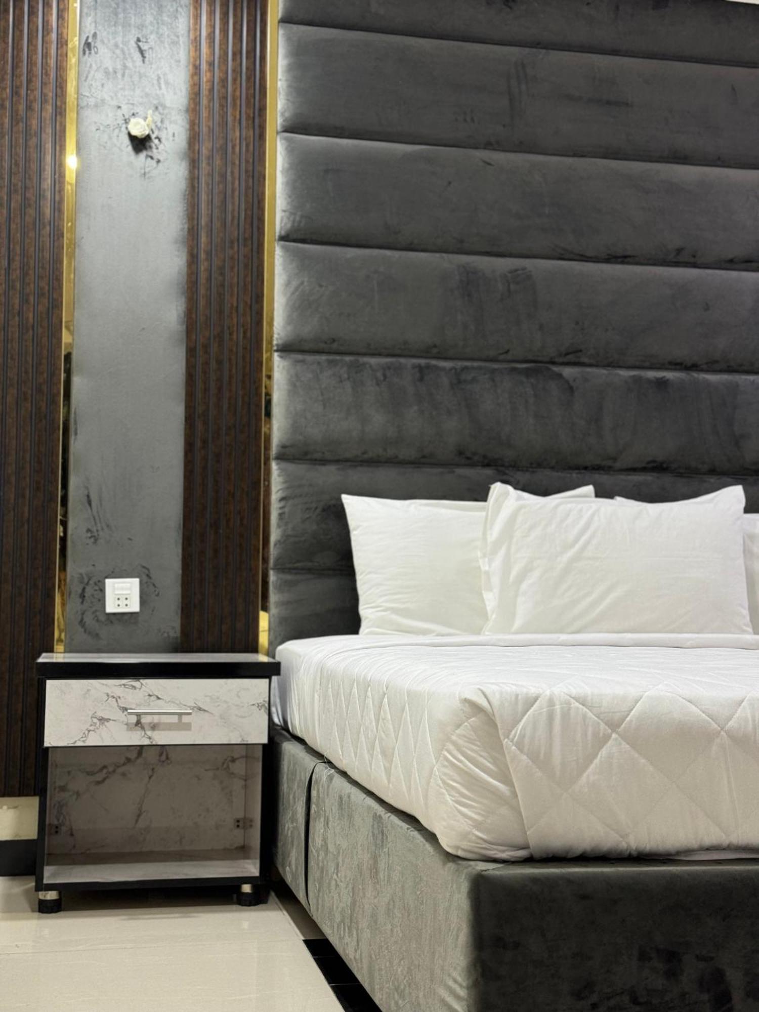 Rose Valet Guest House Islamabad Exterior foto
