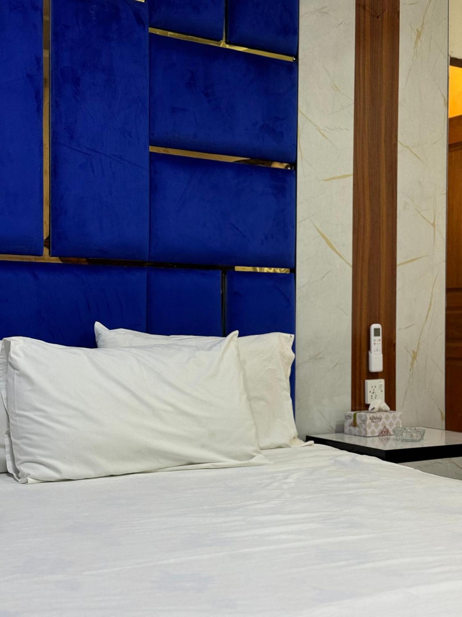 Rose Valet Guest House Islamabad Exterior foto